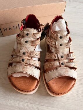 BED|STU  Beige Leather Sandal with Knotted Accent